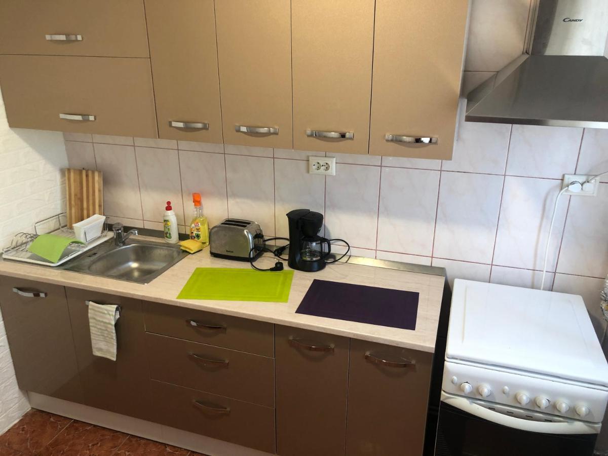 Appartamento Apartament Magnolia, Piata Gorjului- Metrou Bucarest Esterno foto