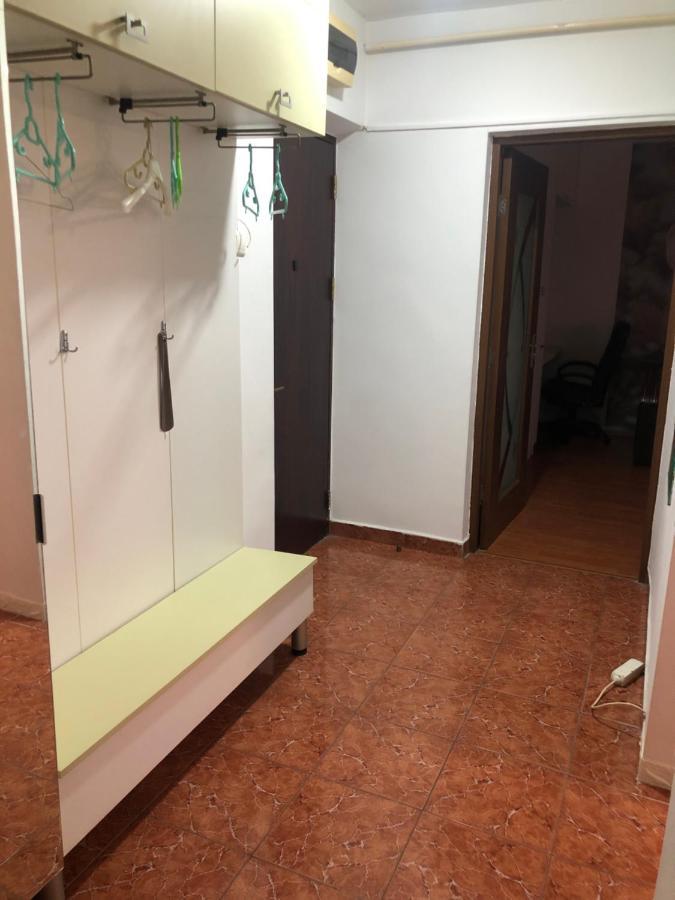 Appartamento Apartament Magnolia, Piata Gorjului- Metrou Bucarest Esterno foto