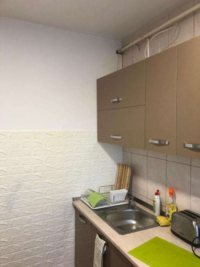 Appartamento Apartament Magnolia, Piata Gorjului- Metrou Bucarest Esterno foto